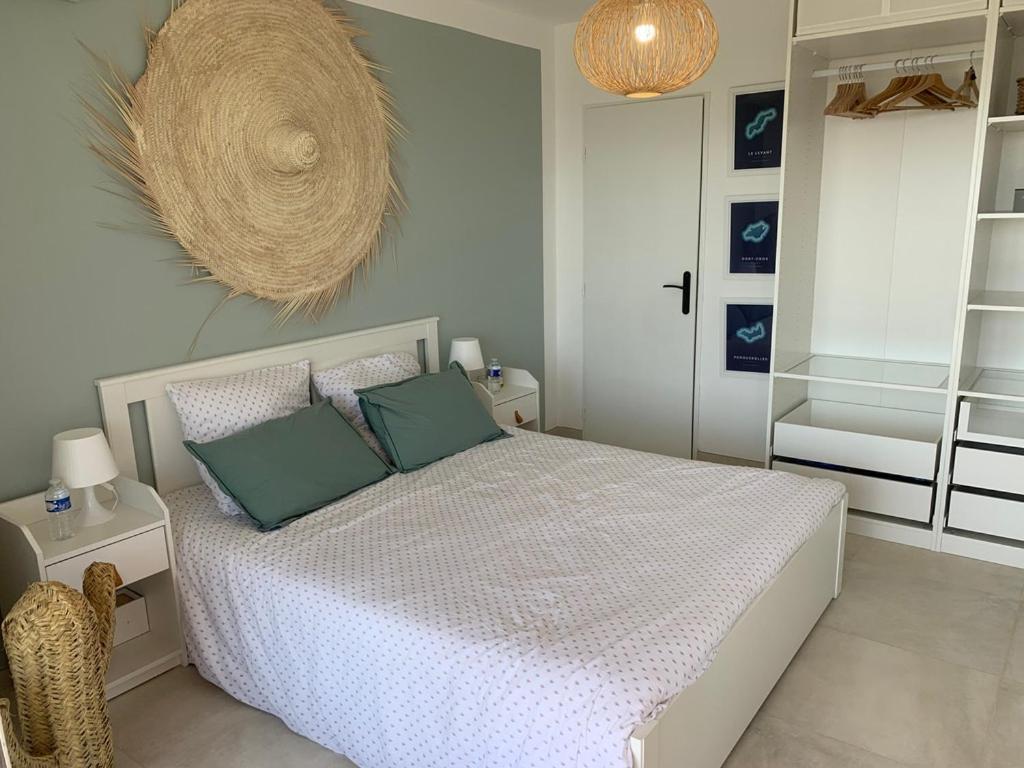 Apartamento Vue Sur Les Iles D'Or Hyères Exterior foto